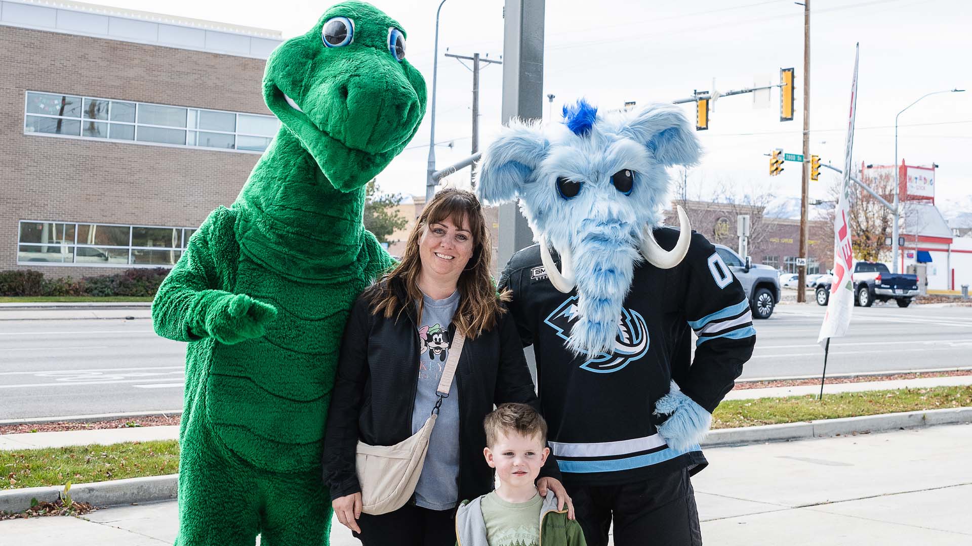 Dino and Tusky give back event