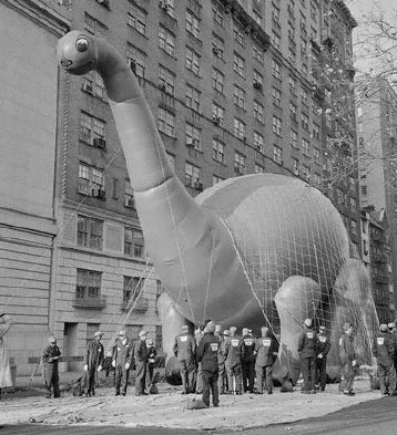 Sinclair Oil Macy's Parade balloon facing left