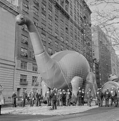 old photo of sinclair dino balloon